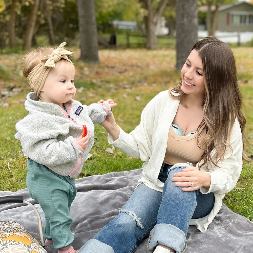 Mommed Wearable Breast Pump S21, Hands-Free Electric Breast Pump, Personalized Electric Portable Breast Pump, Large Capacity and Strong Suction for More Milk, Portable, Leak-Proof & Ultra-Quiet Breast Pump Summervibes